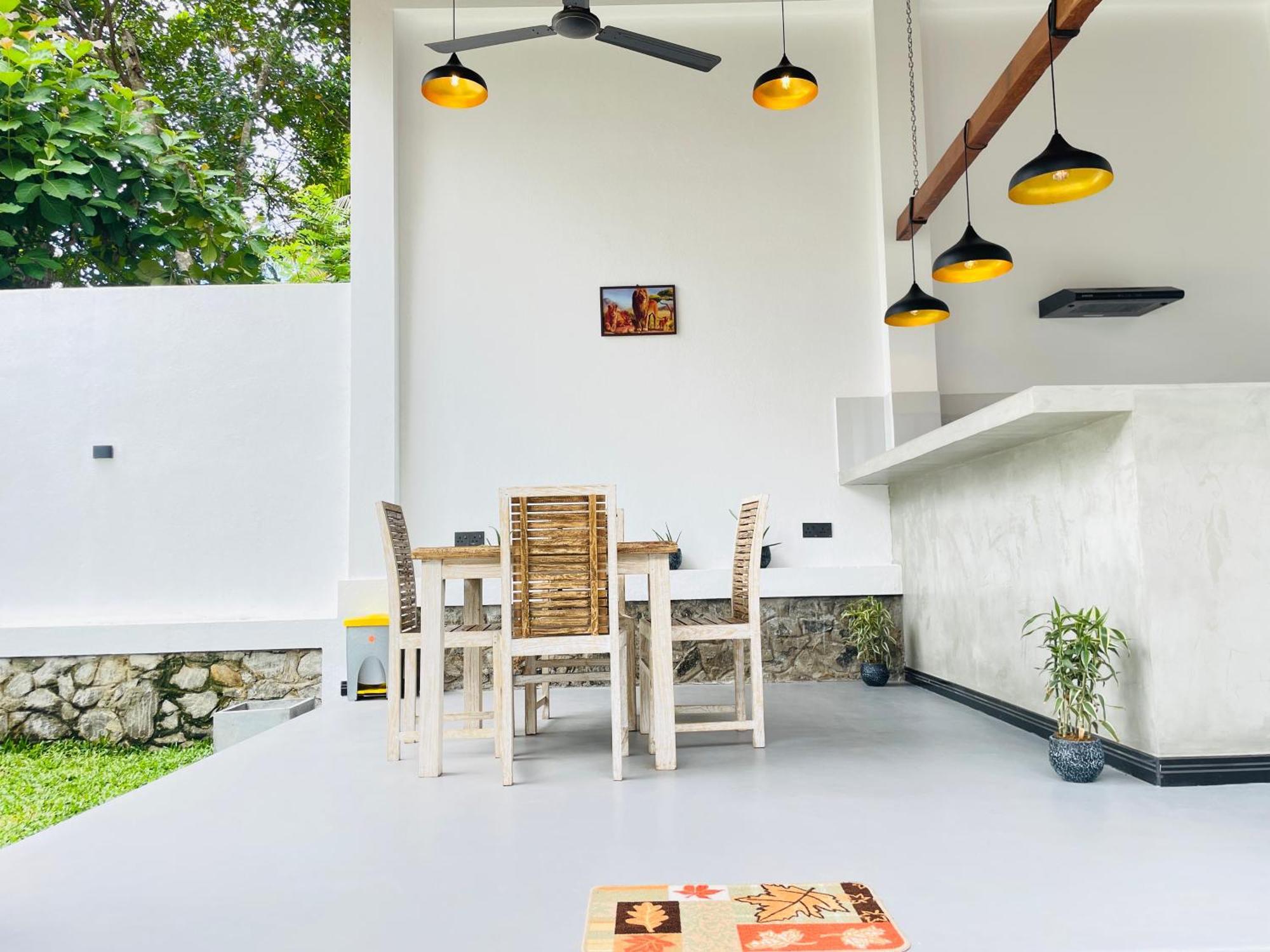 Thara Inn Villa Dikwella Ngoại thất bức ảnh